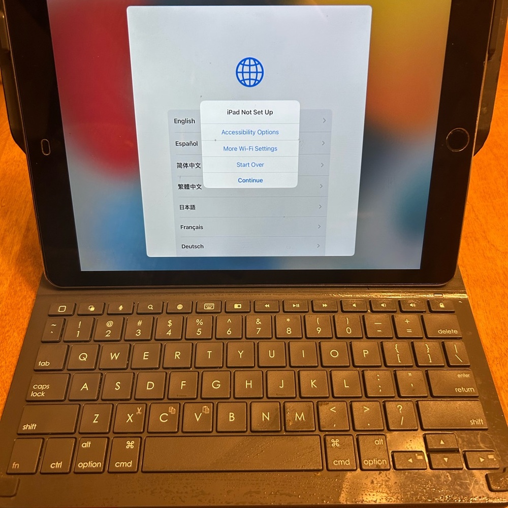 Apple iPad with Black Keyboard